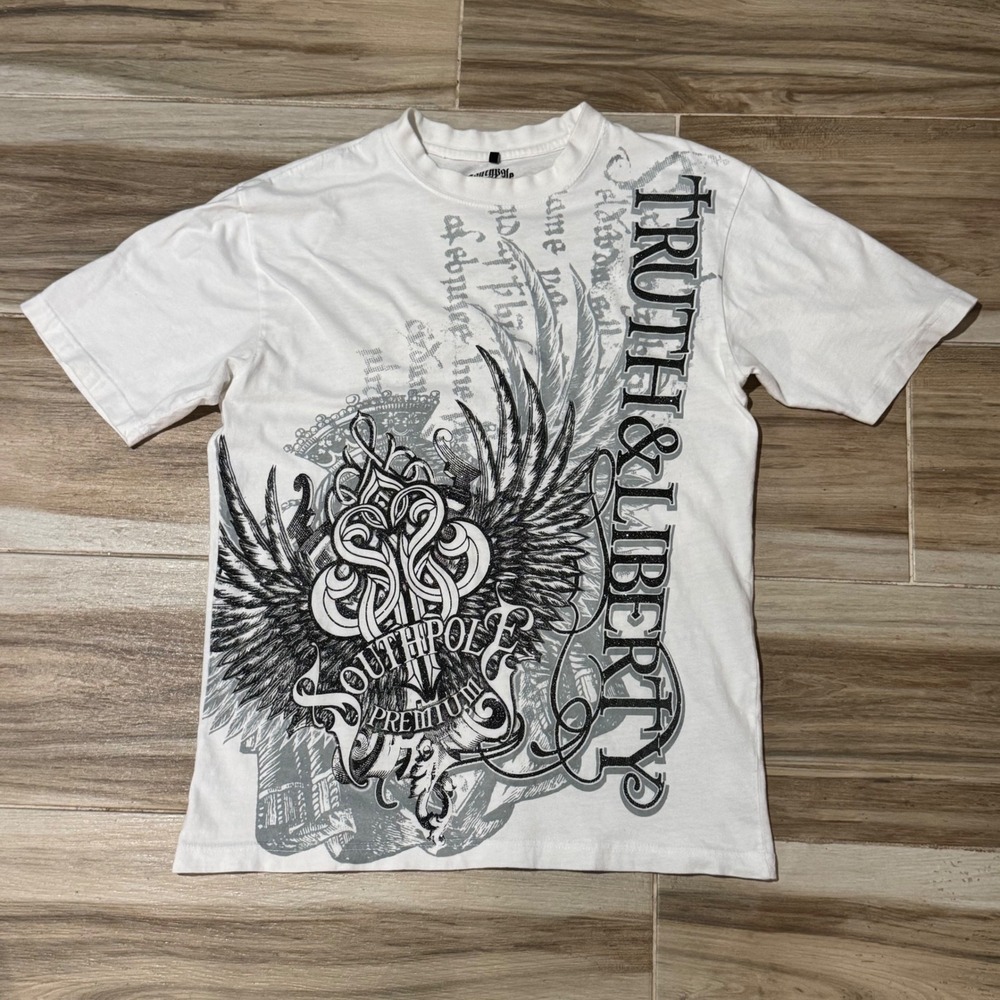 Southpole Premium White Graphic T-Shirt Truth & Liberty Winged Crest Mens Large